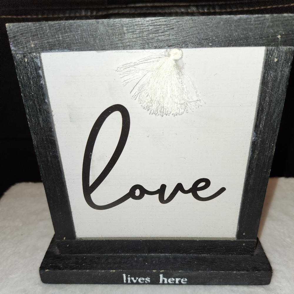"Love Lives Here" Rustic Wood Standing Home Decor Sign, Like New